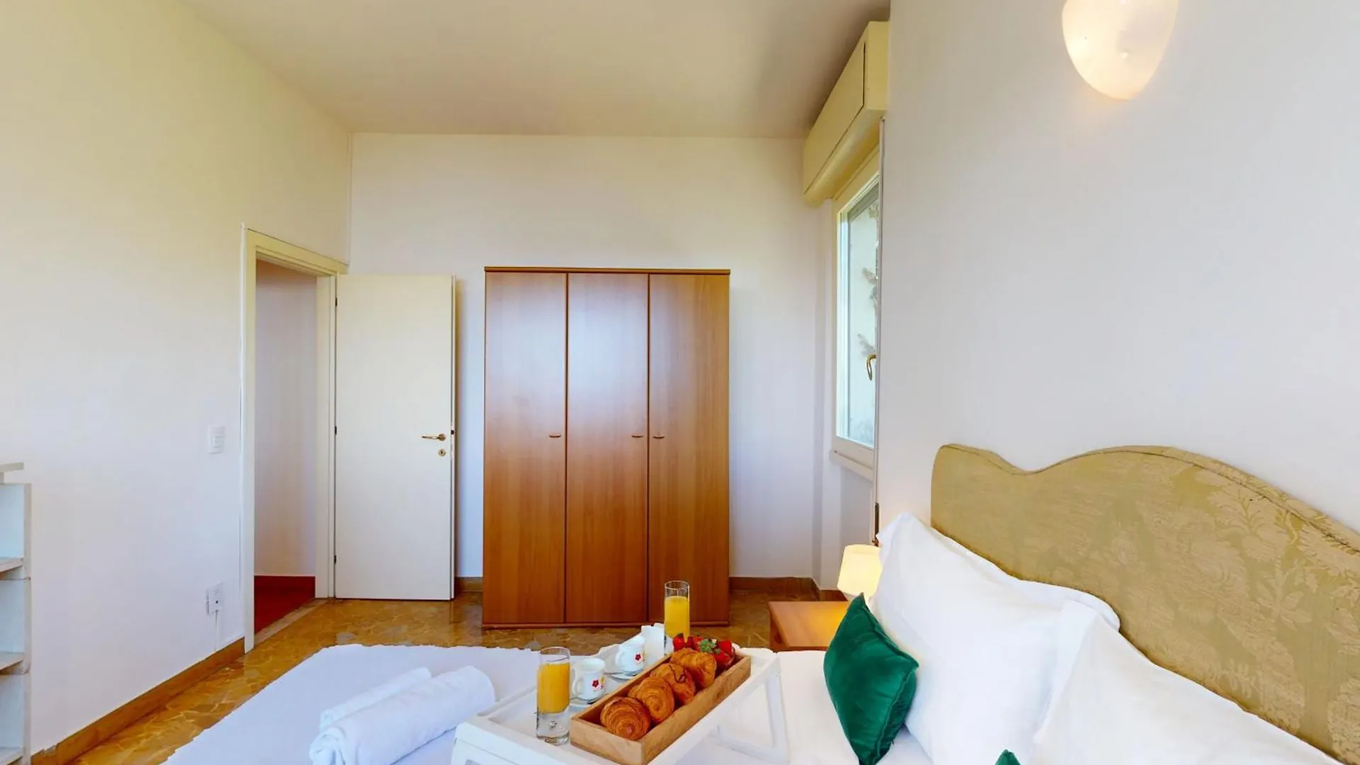 Villa 7 Bello By Bookinggardalake 라파